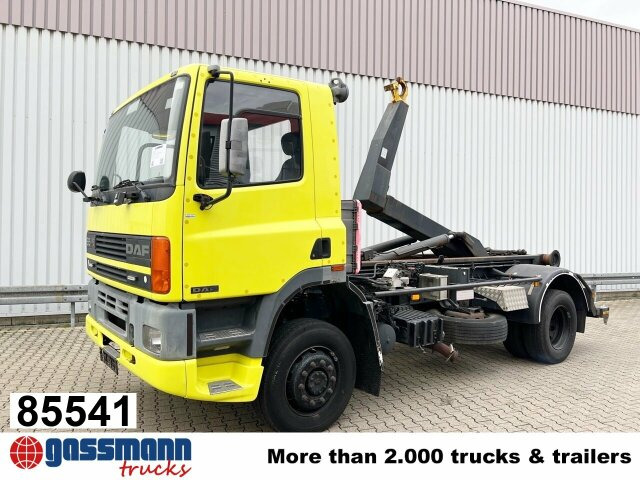 DAF 65.210 4x4 - Kamion vetëngarkues: foto 1 DAF 65.210 4x4 - Kamion vetëngarkues: foto 1
