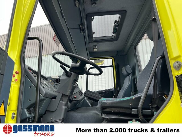 DAF 65.210 4x4 - Kamion vetëngarkues: foto 3 DAF 65.210 4x4 - Kamion vetëngarkues: foto 3