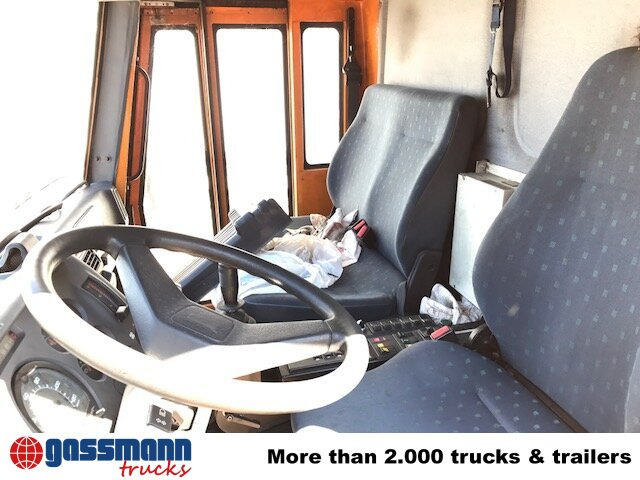 GINAF GINC 3030 mit Heckkran Atlas AK 90.1 HDS - Kamion me karroceri të hapur, Kamion me vinç: foto 5 GINAF GINC 3030 mit Heckkran Atlas AK 90.1 HDS - Kamion me karroceri të hapur, Kamion me vinç: foto 5