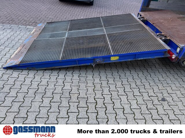 Renders NS4L32, Seilwinde, Edscha, hydr. Auffahrrampe - Gjysmë rimorkio: foto 4 Renders NS4L32, Seilwinde, Edscha, hydr. Auffahrrampe - Gjysmë rimorkio: foto 4