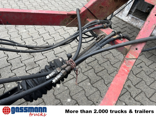 Goldhofer TU 3-24/80, hydr. Rampen, Verbr. auf 3m - Rimorkio me plan ngarkimi të ulët: foto 5 Goldhofer TU 3-24/80, hydr. Rampen, Verbr. auf 3m - Rimorkio me plan ngarkimi të ulët: foto 5