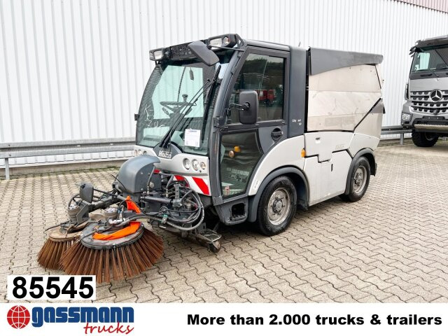 Hako Multicar Citymaster 2000 2B Kehrmaschine 4x2 - Makinë fshirëse për rrugët: foto 1 Hako Multicar Citymaster 2000 2B Kehrmaschine 4x2 - Makinë fshirëse për rrugët: foto 1