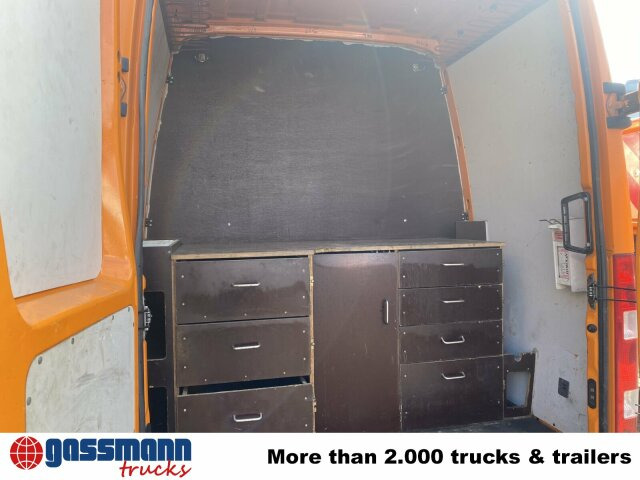 Iveco Daily 35S12 2,3 HPI 4x2, 8 Sitzplätze - Kamioncine dopio kabinë: foto 5 Iveco Daily 35S12 2,3 HPI 4x2, 8 Sitzplätze - Kamioncine dopio kabinë: foto 5