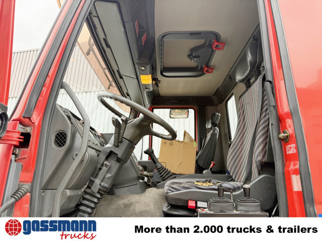 Iveco EuroTech 240E38 6x2-4, Lift-/Lenkachse, - Kamion vetëngarkues, Kamion me vinç: foto 3 Iveco EuroTech 240E38 6x2-4, Lift-/Lenkachse, - Kamion vetëngarkues, Kamion me vinç: foto 3