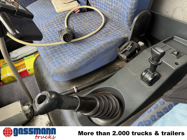 MAN 14.225 LAK 4x4 BB, Winterdienstausstattung - Kamion vetëshkarkues: foto 5 MAN 14.225 LAK 4x4 BB, Winterdienstausstattung - Kamion vetëshkarkues: foto 5