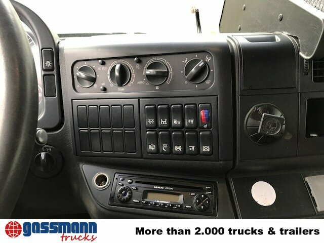 MAN TGA 26.440 6x2-2BL - Kamion kabinë-shasi: foto 5 MAN TGA 26.440 6x2-2BL - Kamion kabinë-shasi: foto 5