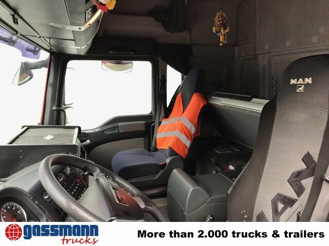 MAN TGA 26.440 6x2-2BL - Kamion kabinë-shasi: foto 4 MAN TGA 26.440 6x2-2BL - Kamion kabinë-shasi: foto 4