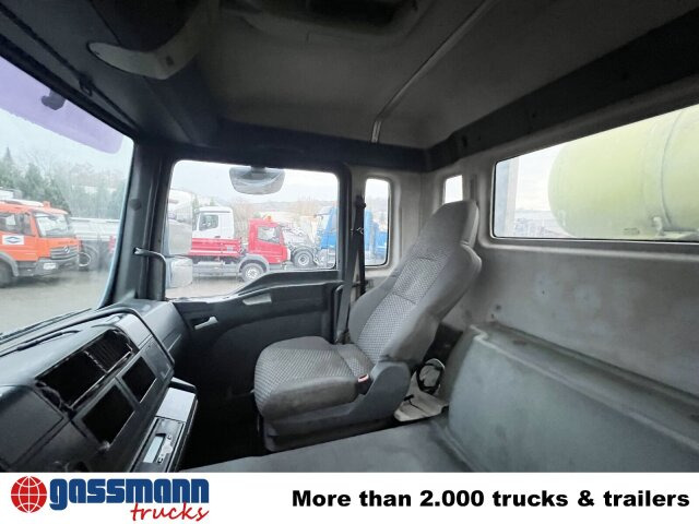 MAN TGA 35.410 8x4 BB, Betonmischer Karrena 10m³ - Autobetoniere: foto 5 MAN TGA 35.410 8x4 BB, Betonmischer Karrena 10m³ - Autobetoniere: foto 5