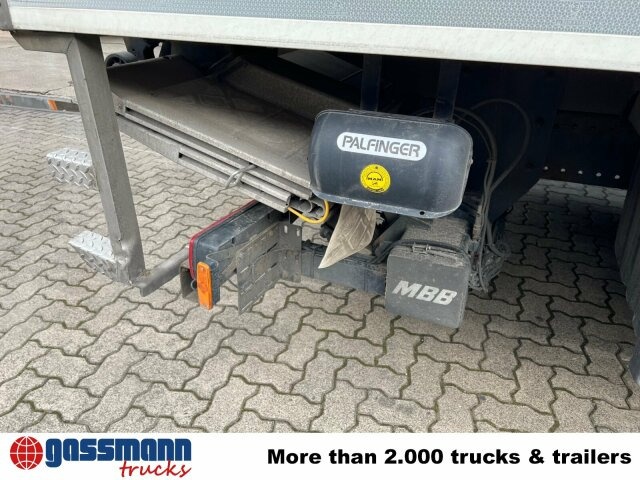 MAN TGL 12.220 4X2 BL mit Motorschaden, - Kamion frigorifer: foto 4 MAN TGL 12.220 4X2 BL mit Motorschaden, - Kamion frigorifer: foto 4