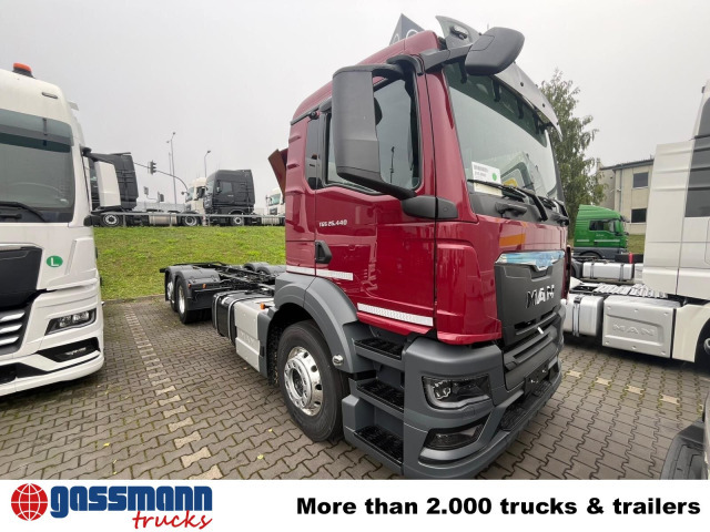 MAN TGS 26.440 6x2-4 LL CH, Lenk-/Liftachse, Navi, - Kamion kabinë-shasi: foto 2 MAN TGS 26.440 6x2-4 LL CH, Lenk-/Liftachse, Navi, - Kamion kabinë-shasi: foto 2