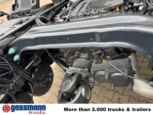 Kamion kabinë-shasi i ri MAN TGS 33.440 6x4 BB: foto 15 Kamion kabinë-shasi i ri MAN TGS 33.440 6x4 BB: foto 15