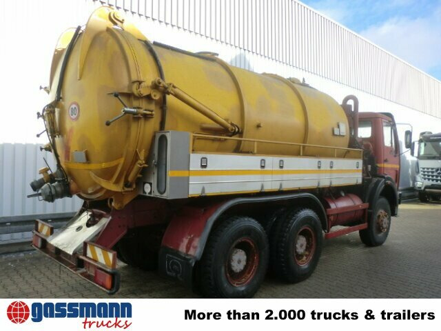 MORO SPA Saugaufbau ca. 14m³, Kippbar - Kontejner cisternë: foto 3 MORO SPA Saugaufbau ca. 14m³, Kippbar - Kontejner cisternë: foto 3