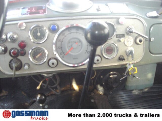 Magirus Deutz MAGIRUS URANUS 250D22 KW 16 Feuerwehr Kranwagen - Zjarrfikëse, Kamion me vinç: foto 3 Magirus Deutz MAGIRUS URANUS 250D22 KW 16 Feuerwehr Kranwagen - Zjarrfikëse, Kamion me vinç: foto 3