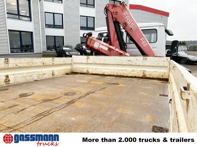 Mercedes-Benz 811 K 4x2 mit Kran Fassi F65A.21 (BJ.2009) - Kamion vetëshkarkues, Kamion me vinç: foto 2 Mercedes-Benz 811 K 4x2 mit Kran Fassi F65A.21 (BJ.2009) - Kamion vetëshkarkues, Kamion me vinç: foto 2