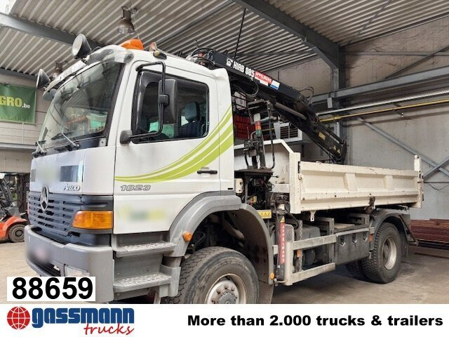 Mercedes-Benz Atego 1823AK 4x4, Kran HIAB, Bordmatik - Kamion vetëshkarkues, Kamion me vinç: foto 1 Mercedes-Benz Atego 1823AK 4x4, Kran HIAB, Bordmatik - Kamion vetëshkarkues, Kamion me vinç: foto 1