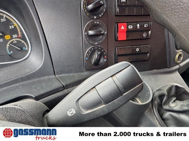 Mercedes-Benz Atego 823 K 4x2, 2x AHK - Kamion vetëshkarkues: foto 5 Mercedes-Benz Atego 823 K 4x2, 2x AHK - Kamion vetëshkarkues: foto 5