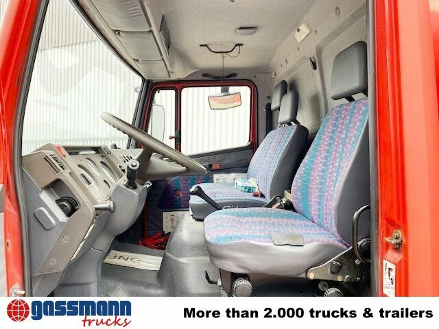 Mercedes-Benz LK 814 F 4x2, Ziegler RW1, 6-Zylinder Motor - Zjarrfikëse: foto 4 Mercedes-Benz LK 814 F 4x2, Ziegler RW1, 6-Zylinder Motor - Zjarrfikëse: foto 4