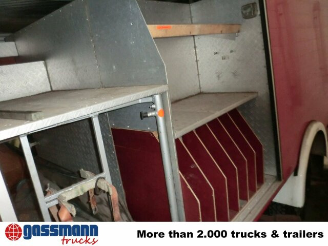 Mercedes-Benz LP 813 4x2 TLF8 Feuerwehr - Zjarrfikëse: foto 2 Mercedes-Benz LP 813 4x2 TLF8 Feuerwehr - Zjarrfikëse: foto 2