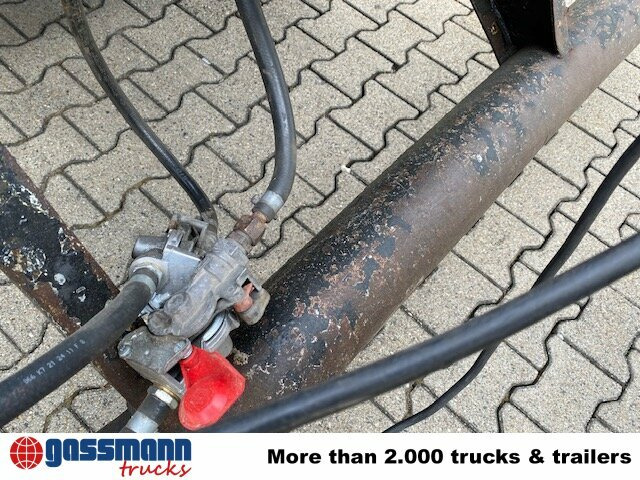 Meusburger MPA-2, Stapleraufnahme - Rimorkio e hapur/ Platformë: foto 5 Meusburger MPA-2, Stapleraufnahme - Rimorkio e hapur/ Platformë: foto 5