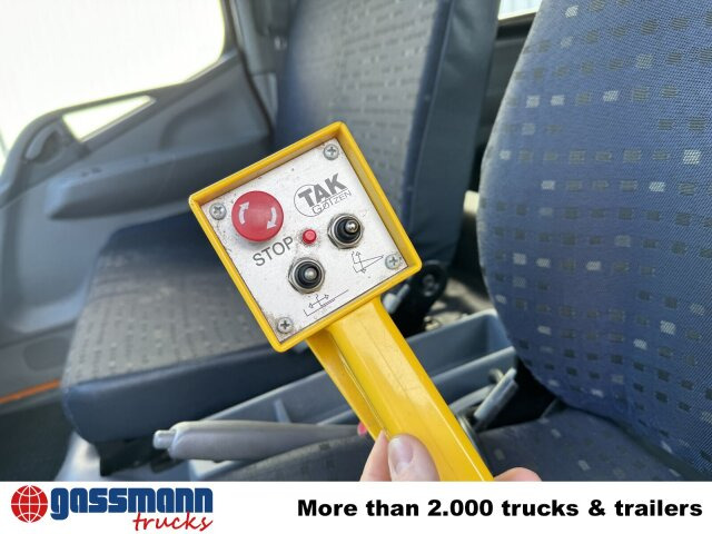 Mitsubishi Canter Fuso 6C15D 4x2 Doka, City-Abroller - Kamion vetëngarkues: foto 4 Mitsubishi Canter Fuso 6C15D 4x2 Doka, City-Abroller - Kamion vetëngarkues: foto 4