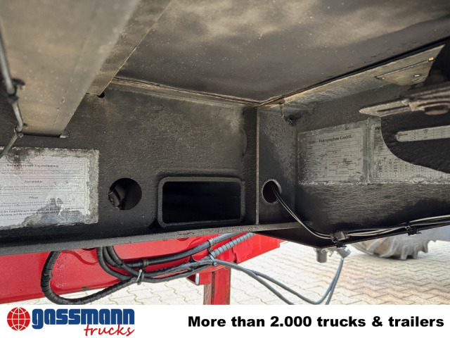 RUFA ZHP 24-32, TwistLock-Verriegelungen, - Rimorkio e hapur/ Platformë: foto 4 RUFA ZHP 24-32, TwistLock-Verriegelungen, - Rimorkio e hapur/ Platformë: foto 4