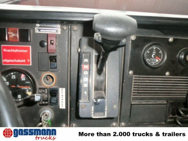 Renault G F231 4x2 - Zjarrfikëse: foto 2 Renault G F231 4x2 - Zjarrfikëse: foto 2