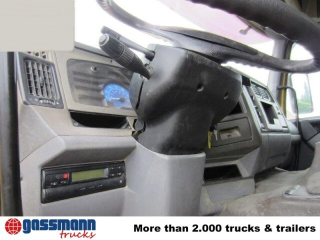 Renault Kerax 380.26 6x4, Bordmatik links - Kamion vetëshkarkues: foto 4 Renault Kerax 380.26 6x4, Bordmatik links - Kamion vetëshkarkues: foto 4