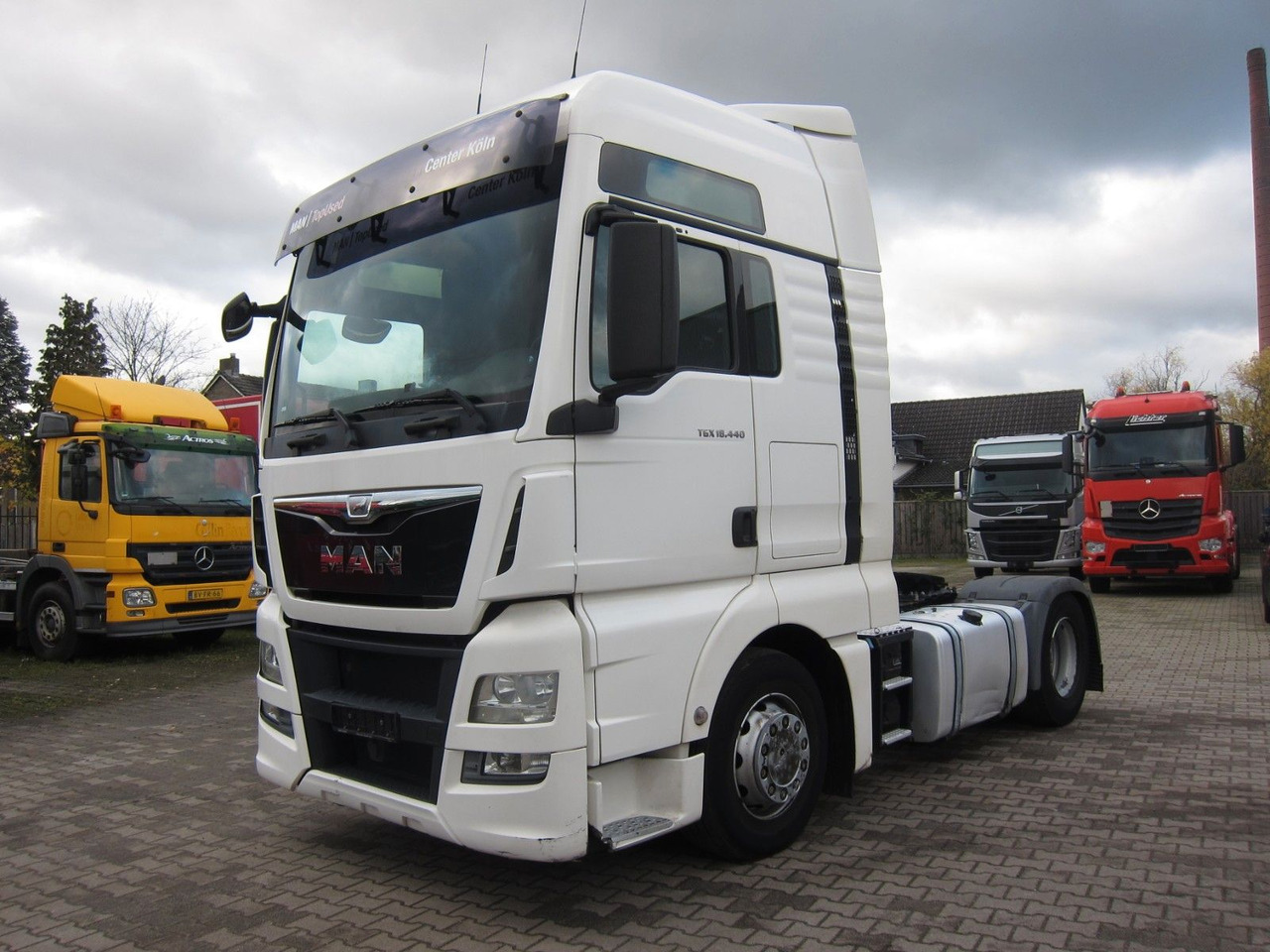 MAN TGX 18 440 XXL Retarder 730tkm 2xTank - Gjysmë-kamion: foto 3 MAN TGX 18 440 XXL Retarder 730tkm 2xTank - Gjysmë-kamion: foto 3