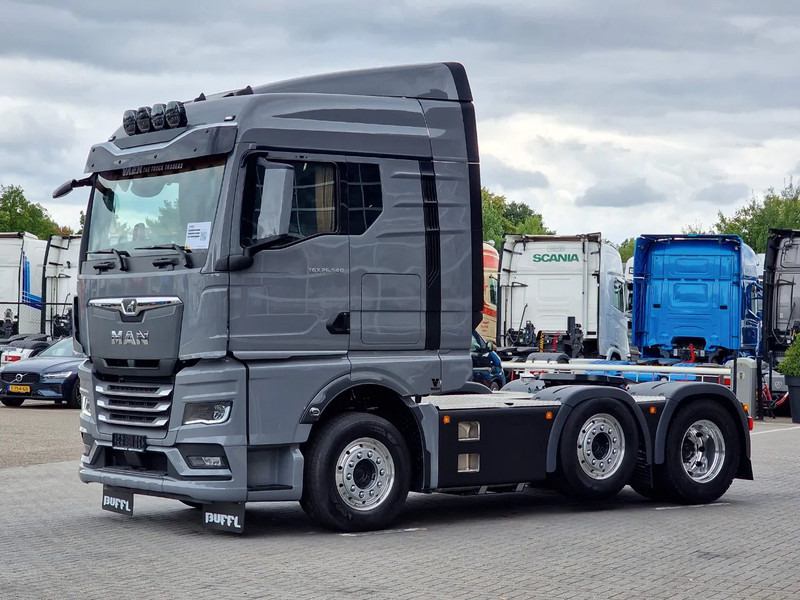 MAN TGX 26.540 6x2/4 - New - Retarder - PTO - Custom exterior - Chassis cover - NEW - Gjysmë-kamion: foto 3 MAN TGX 26.540 6x2/4 - New - Retarder - PTO - Custom exterior - Chassis cover - NEW - Gjysmë-kamion: foto 3