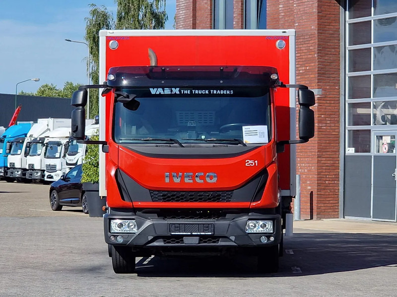 Iveco EuroCargo 120 210 - Isotherm box - Zepro loadlift - Low KM - Airco - Camera - Kamion vagonetë: foto 2 Iveco EuroCargo 120 210 - Isotherm box - Zepro loadlift - Low KM - Airco - Camera - Kamion vagonetë: foto 2