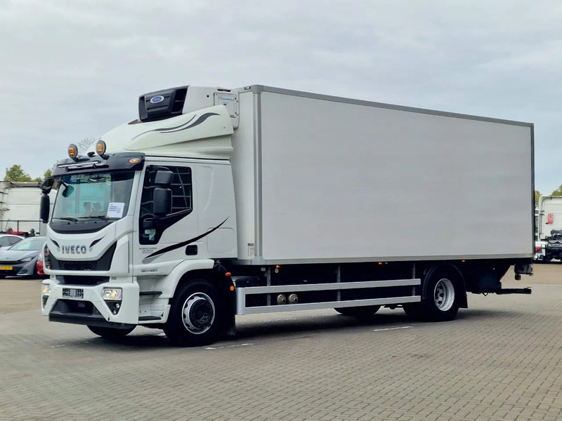 Iveco EuroCargo 180 320 Frigo Carrier supra 850 nordic - Loadlift - Low KM - Camera - Kamion frigorifer: foto 3 Iveco EuroCargo 180 320 Frigo Carrier supra 850 nordic - Loadlift - Low KM - Camera - Kamion frigorifer: foto 3