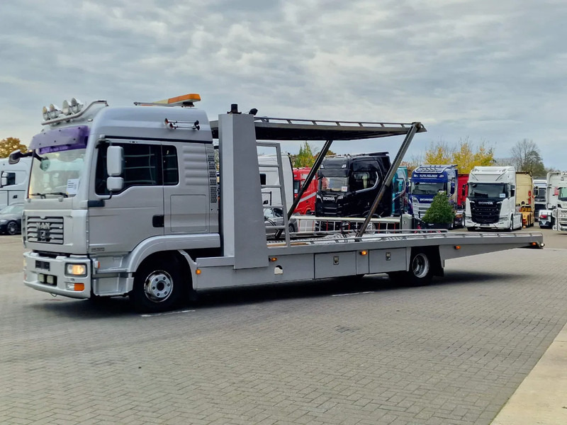 MAN TGL 12.240 4x2 Cartransporter - 12T - AS Tronic - Hydraulic deck - Sleeper cab - Autotransportues: foto 5 MAN TGL 12.240 4x2 Cartransporter - 12T - AS Tronic - Hydraulic deck - Sleeper cab - Autotransportues: foto 5