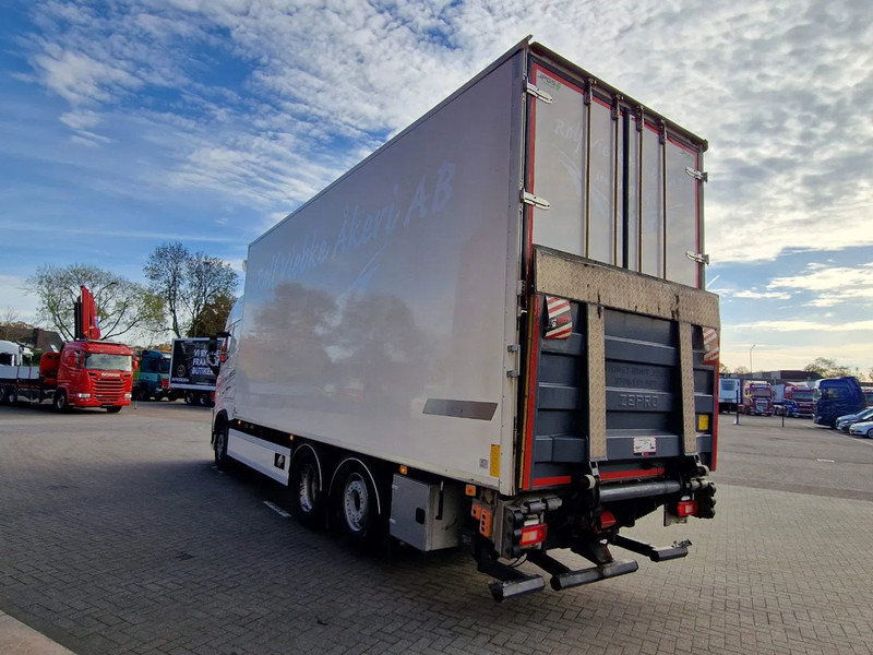 Volvo FH 13.460 Globetrotter 6x2 - Carrier Frigo Supra 850 Nordic - Loadlift - Full air - LNG - Kamion izotermik: foto 5 Volvo FH 13.460 Globetrotter 6x2 - Carrier Frigo Supra 850 Nordic - Loadlift - Full air - LNG - Kamion izotermik: foto 5