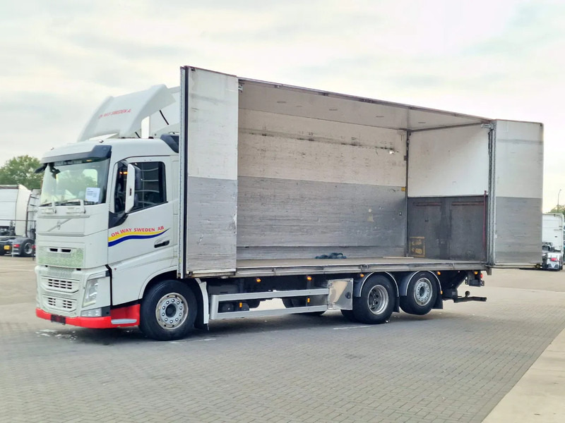 Volvo FH 13.460 lowroof 6x2 - Box with Sidedoors - 480 WB - Full air - Kamion vagonetë: foto 4 Volvo FH 13.460 lowroof 6x2 - Box with Sidedoors - 480 WB - Full air - Kamion vagonetë: foto 4