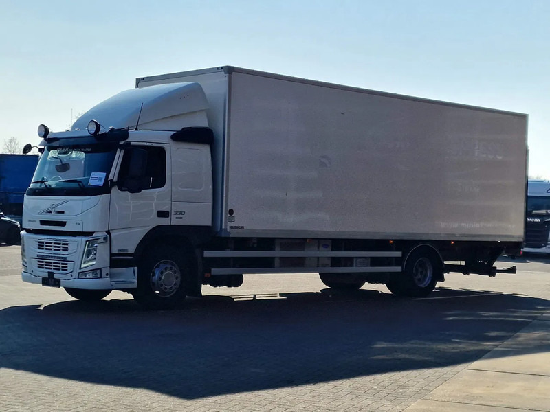 Volvo FM 330 4x2 - Carrier MT 18 Frigo - Loadlift - Full air - Sleepercab - Kamion frigorifer: foto 3 Volvo FM 330 4x2 - Carrier MT 18 Frigo - Loadlift - Full air - Sleepercab - Kamion frigorifer: foto 3