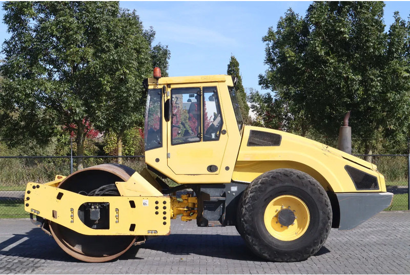Bomag BW213 D-4 | LOW HOURS! | EVIB | GOOD CONDITION - Rul: foto 1 Bomag BW213 D-4 | LOW HOURS! | EVIB | GOOD CONDITION - Rul: foto 1