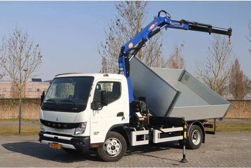 FUSO 7C18 | 4X2 | 3-WAY TIPPER | PM 6.5 KRAN /CRANE - Kamion vetëshkarkues, Kamion me vinç: foto 1 FUSO 7C18 | 4X2 | 3-WAY TIPPER | PM 6.5 KRAN /CRANE - Kamion vetëshkarkues, Kamion me vinç: foto 1