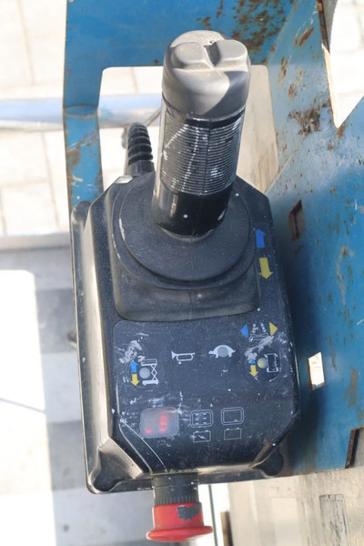 Platformë ajrore Genie GR-12 | 5.45 METER | 227 KG | MULTIPLE UNITS: foto 9