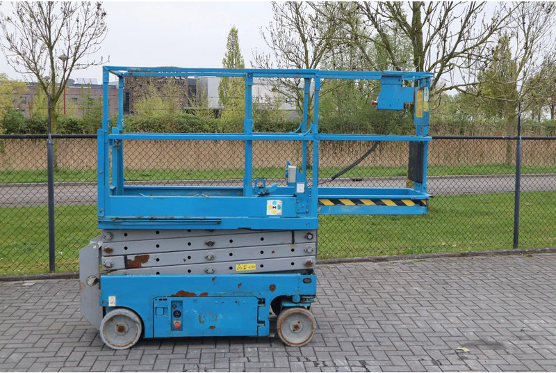 Genie GS-1932 | 7.8 METER | 227 KG - Ngritës gërshërë: foto 4 Genie GS-1932 | 7.8 METER | 227 KG - Ngritës gërshërë: foto 4