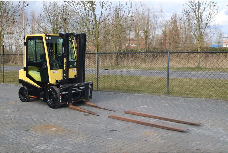Hyster H2.5 A | BOOM SUSPENSION | SIDESHIFT | FORK EXTENTIONS | FORK POSITIONERS - Pirun më naftë: foto 5 Hyster H2.5 A | BOOM SUSPENSION | SIDESHIFT | FORK EXTENTIONS | FORK POSITIONERS - Pirun më naftë: foto 5