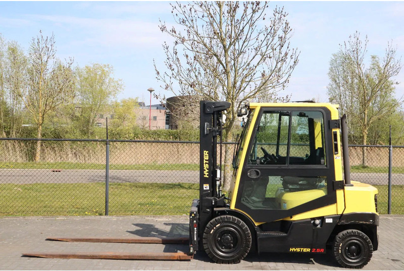 Hyster H2.5 A | BOOM SUSPENSION | SIDESHIFT | FORK EXTENTIONS | FORK POSITIONERS - Pirun më naftë: foto 1 Hyster H2.5 A | BOOM SUSPENSION | SIDESHIFT | FORK EXTENTIONS | FORK POSITIONERS - Pirun më naftë: foto 1