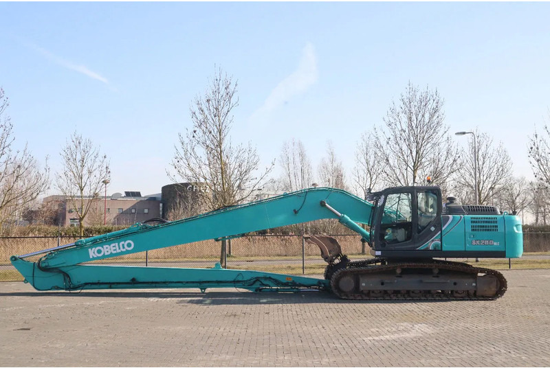 Ekskavator me zinxhirë Kobelco SK260 NLC -10E | 18.5 METER LONG REACH | TILT BUCKET: foto 7