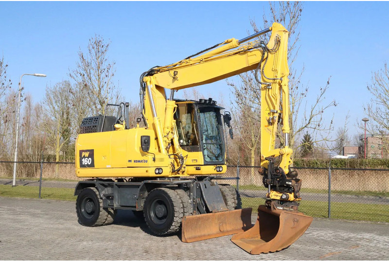 Komatsu PW160-11 | ENGCON TILTROTATOR | BUCKET | TRAILER HYDR. - Ekskavator me goma: foto 5 Komatsu PW160-11 | ENGCON TILTROTATOR | BUCKET | TRAILER HYDR. - Ekskavator me goma: foto 5