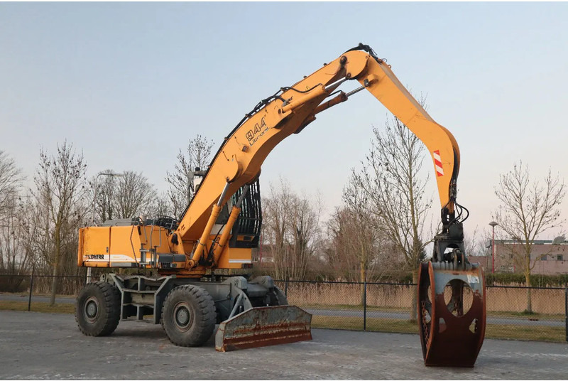 Liebherr A944 B HD | LOG GRAPPLE | HOLZGREIFER | TIMBER - Ekskavator me goma: foto 5 Liebherr A944 B HD | LOG GRAPPLE | HOLZGREIFER | TIMBER - Ekskavator me goma: foto 5