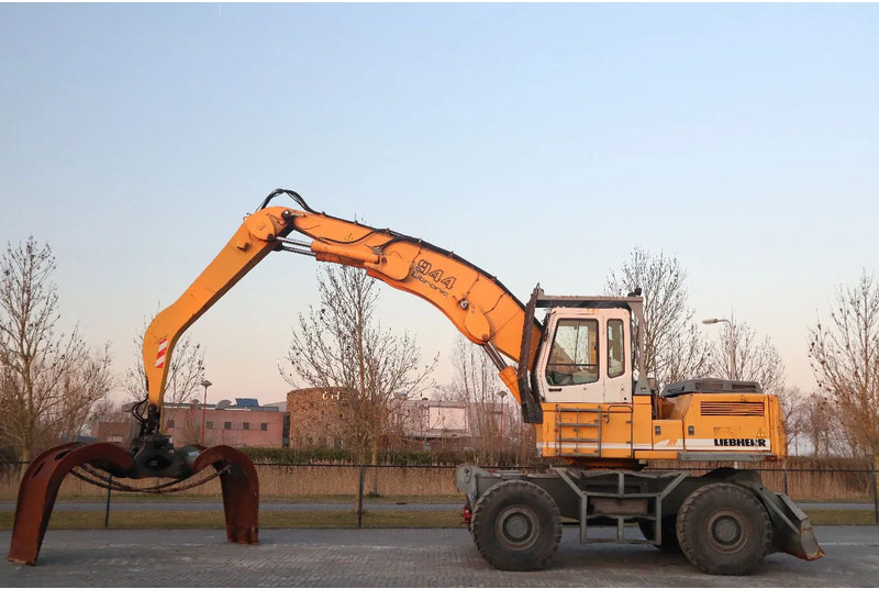 Liebherr A944 B HD | LOG GRAPPLE | HOLZGREIFER | TIMBER - Korrëse pylltarie: foto 1 Liebherr A944 B HD | LOG GRAPPLE | HOLZGREIFER | TIMBER - Korrëse pylltarie: foto 1