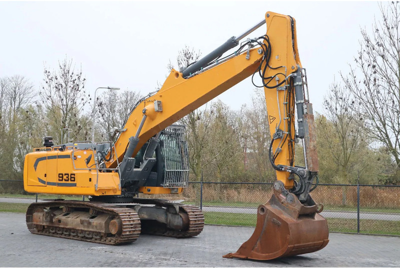 Liebherr R936 NLC | STRAIGHT BOOM | MAGNET GEN | OILQUICK - Ekskavator demolimi: foto 5 Liebherr R936 NLC | STRAIGHT BOOM | MAGNET GEN | OILQUICK - Ekskavator demolimi: foto 5