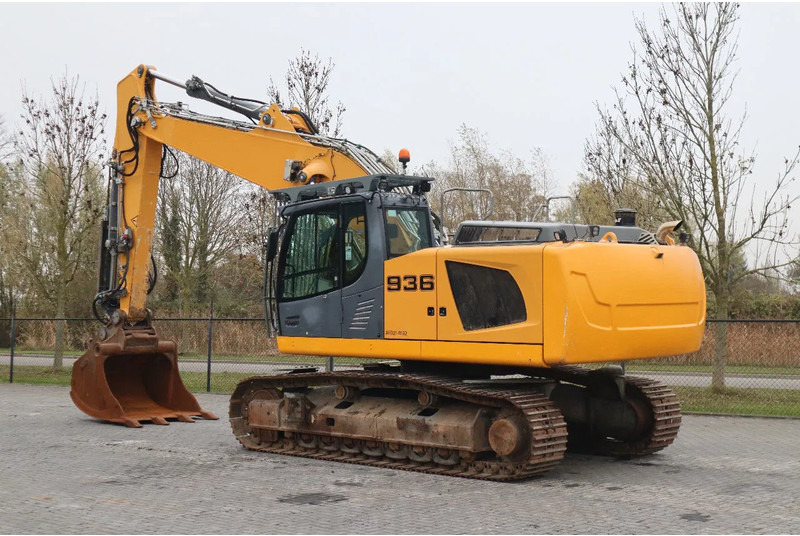 Liebherr R936 NLC | STRAIGHT BOOM | MAGNET GEN | OILQUICK - Ekskavator demolimi: foto 3 Liebherr R936 NLC | STRAIGHT BOOM | MAGNET GEN | OILQUICK - Ekskavator demolimi: foto 3