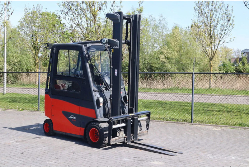Linde E35 HL-01 | SIDESHIFT | POSITIONERS | LOW HOURS - Pirun elektrik: foto 5 Linde E35 HL-01 | SIDESHIFT | POSITIONERS | LOW HOURS - Pirun elektrik: foto 5