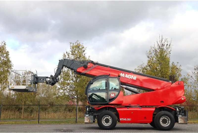 MAGNI RTH 5.35 S-M/C | WORKING PLATFORM | REMOTE | GOOD CONDITION - Fadrom: foto 1 MAGNI RTH 5.35 S-M/C | WORKING PLATFORM | REMOTE | GOOD CONDITION - Fadrom: foto 1