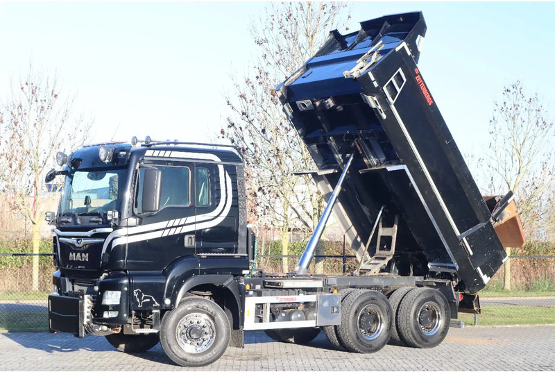 MAN TGS 26.500 | 6X6 | HYDRODRIVE | BIG AXLES | EURO 6 - Kamion vetëshkarkues: foto 1 MAN TGS 26.500 | 6X6 | HYDRODRIVE | BIG AXLES | EURO 6 - Kamion vetëshkarkues: foto 1